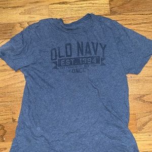 Old navy tshirt